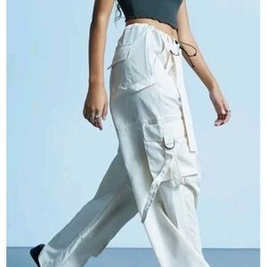 LA Hearts Women's Cargo Pants Super Baggy Fit Lightweight Cream/Flesh Color Sz M